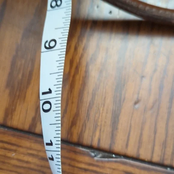 Dooney And Bourke Purse - Picture 10 of 16